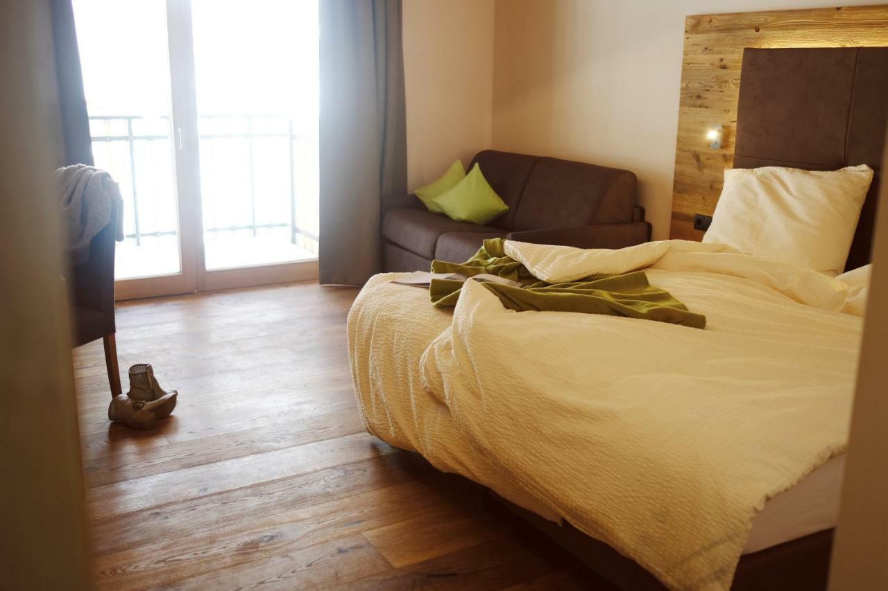 Unterlutaschg-Chalet Appartement Am Hof Slingia Ngoại thất bức ảnh